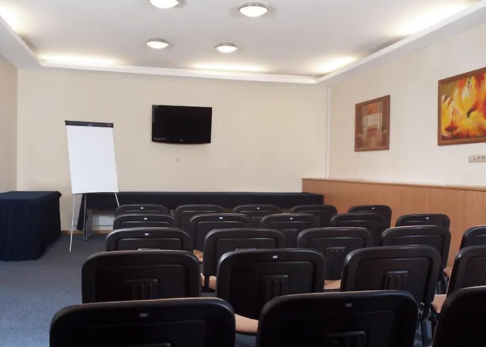 Hotel Feniks 3* Poznan